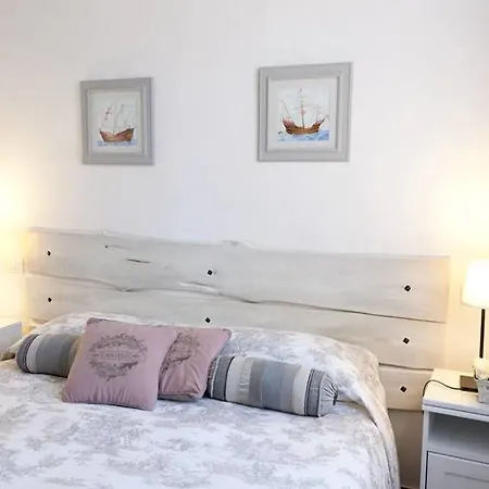בית הארחה Il Borgo Di ג'נובה