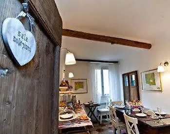 בית הארחה Il Borgo Di ג'נובה